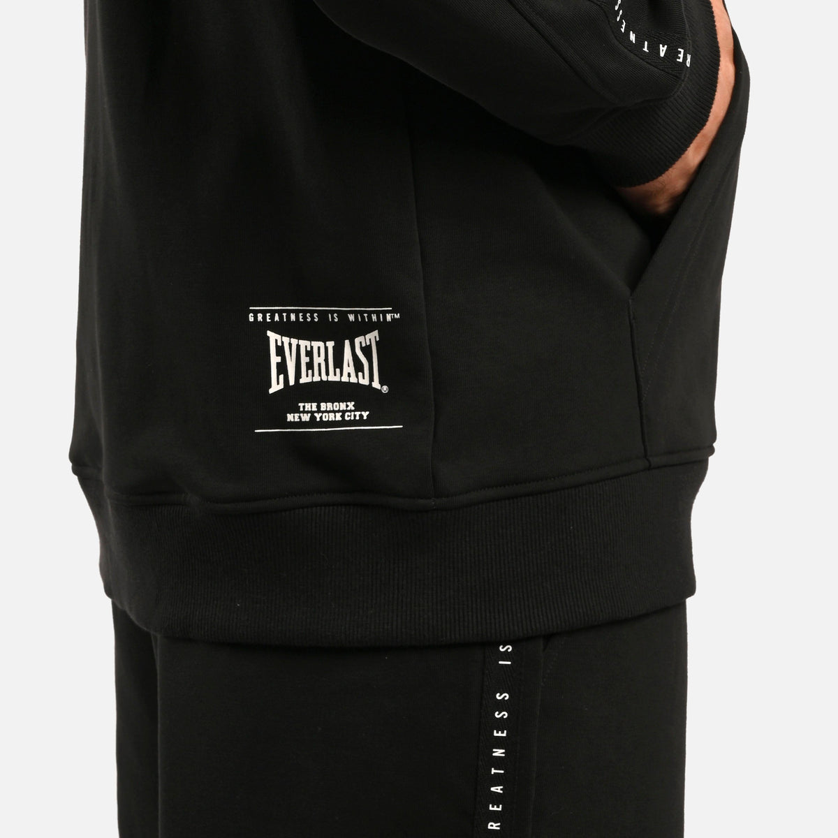 POLERÓN HOODIE EMPIRE EVE