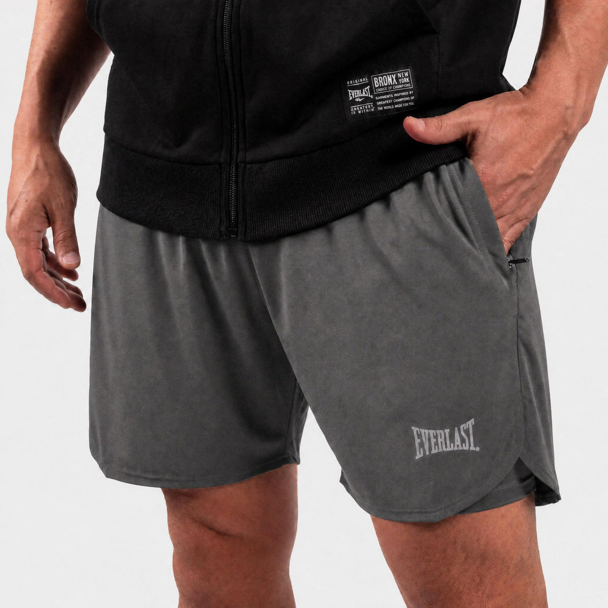 SHORT DEMPSEY CON CALZA EVE